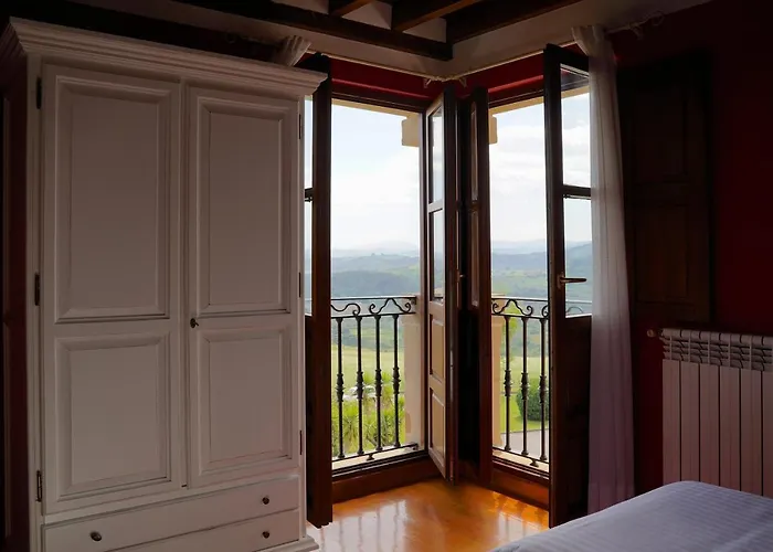 Valle De Arco Hotel Prellezo